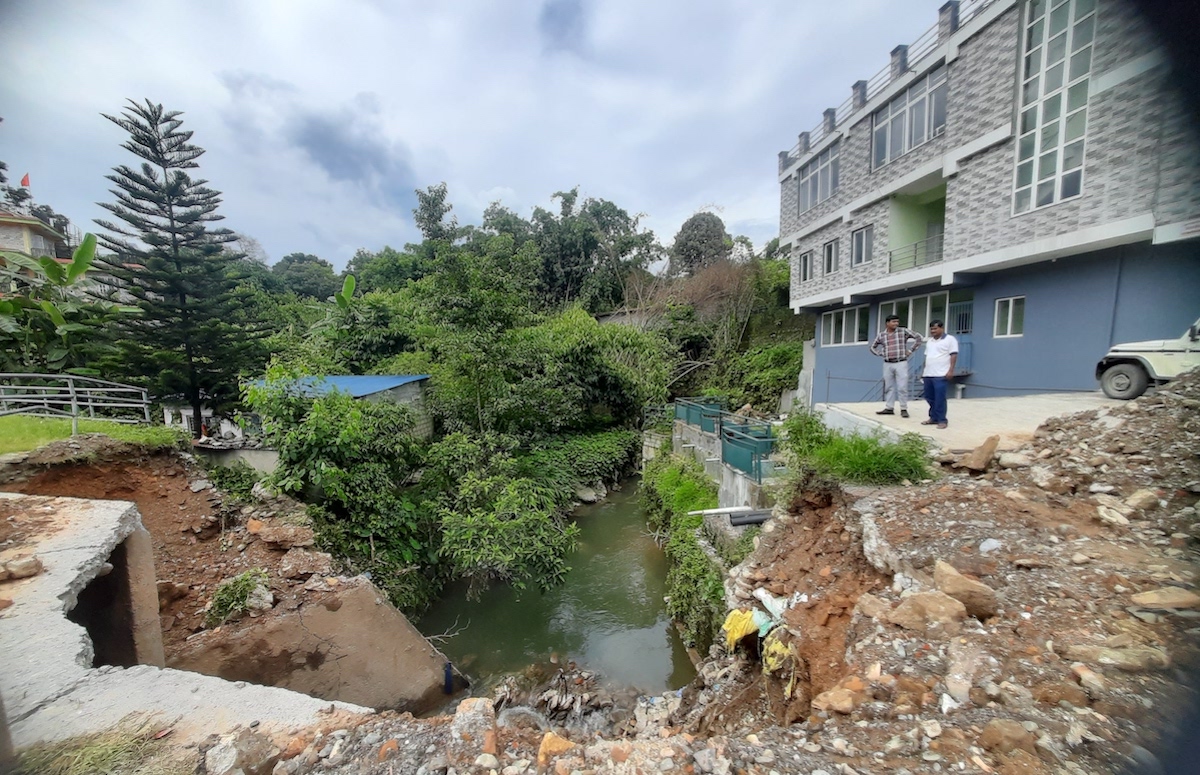 पोखराको फिर्केखोला मापदण्डभित्रका संरचना हटाउन अब ३२ दिन बाँकि